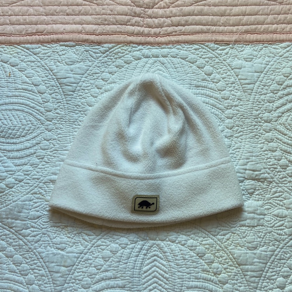 Turtlefur white fleece hat